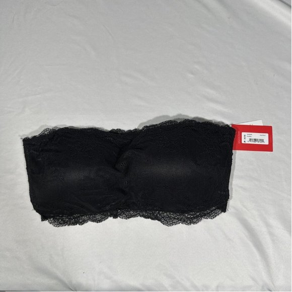 NWT $48 Spanx [ Medium ] Undie-Tectable Bandeau Lace‎ Bra Nude Black - Picture 3 of 10
